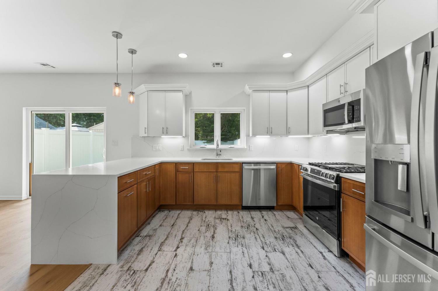 Property Photo:  206 E 9th Ave Avenue  NJ 07203 