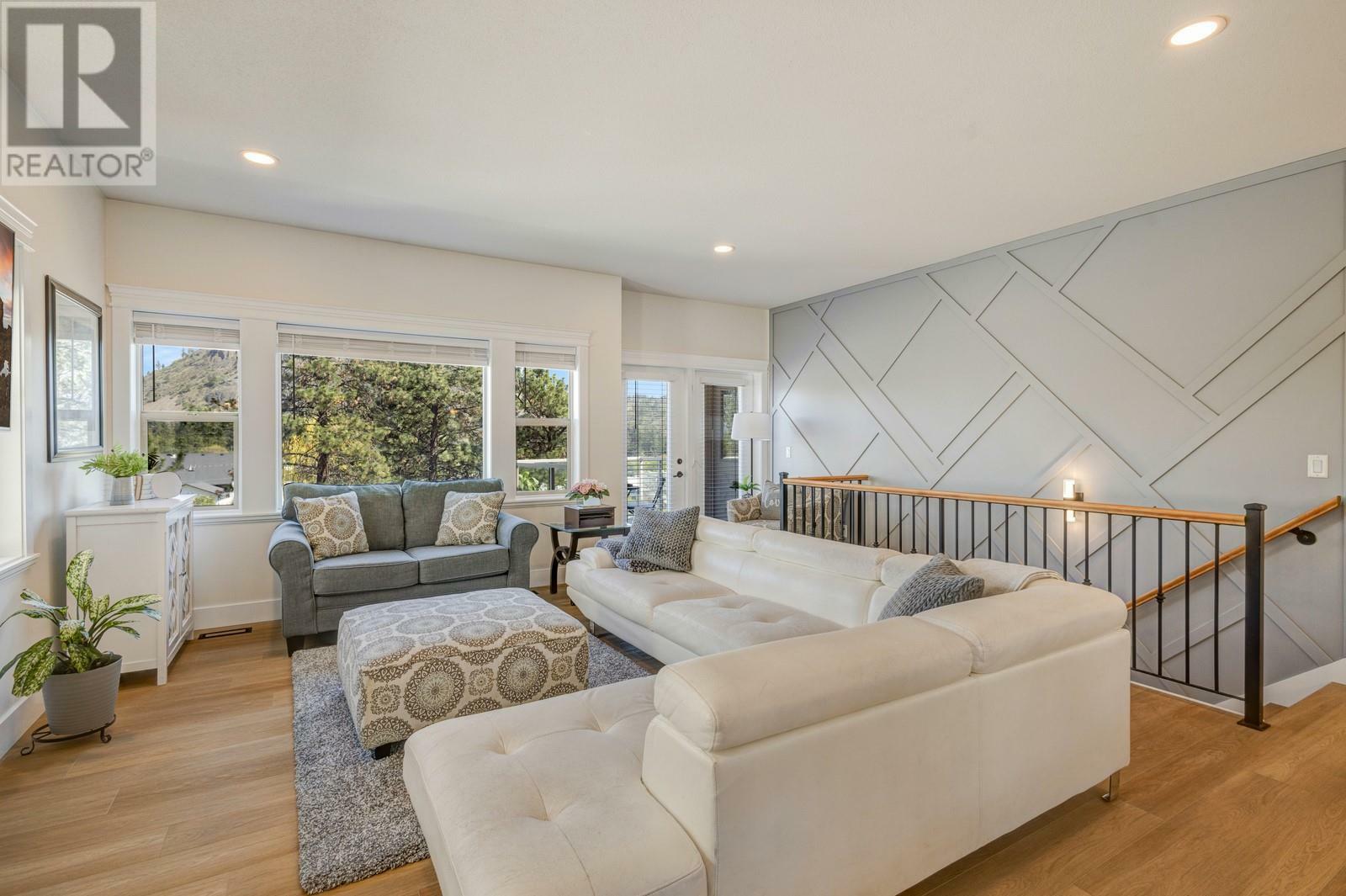 Photo de la propriété:  2894 Auburn Road  BC V4T 3B3 