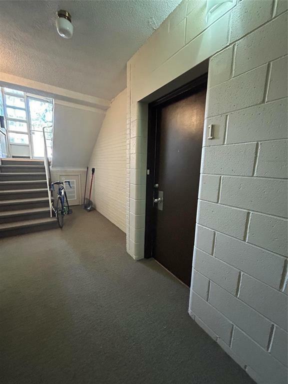 Property Photo: 310 Stradbrook Avenue MB R3L 0J6
