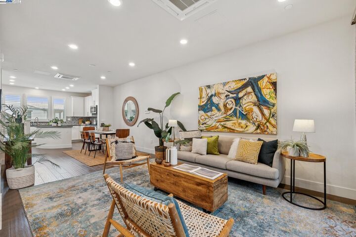 Property Photo: 1815 Balsa St CA 94501