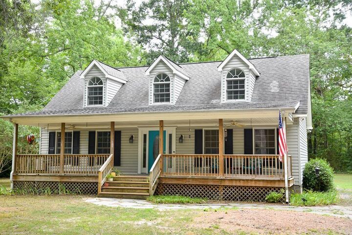 22239 Seaside Rd  Cape Charles VA 23310 photo