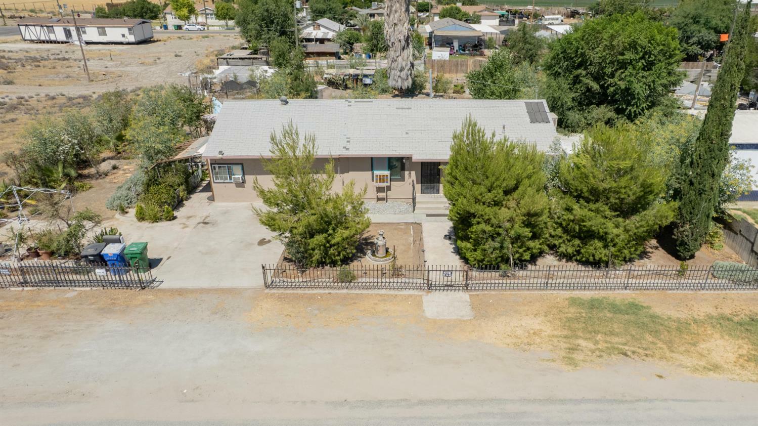 Property Photo: 5435 Road 37 CA 93201