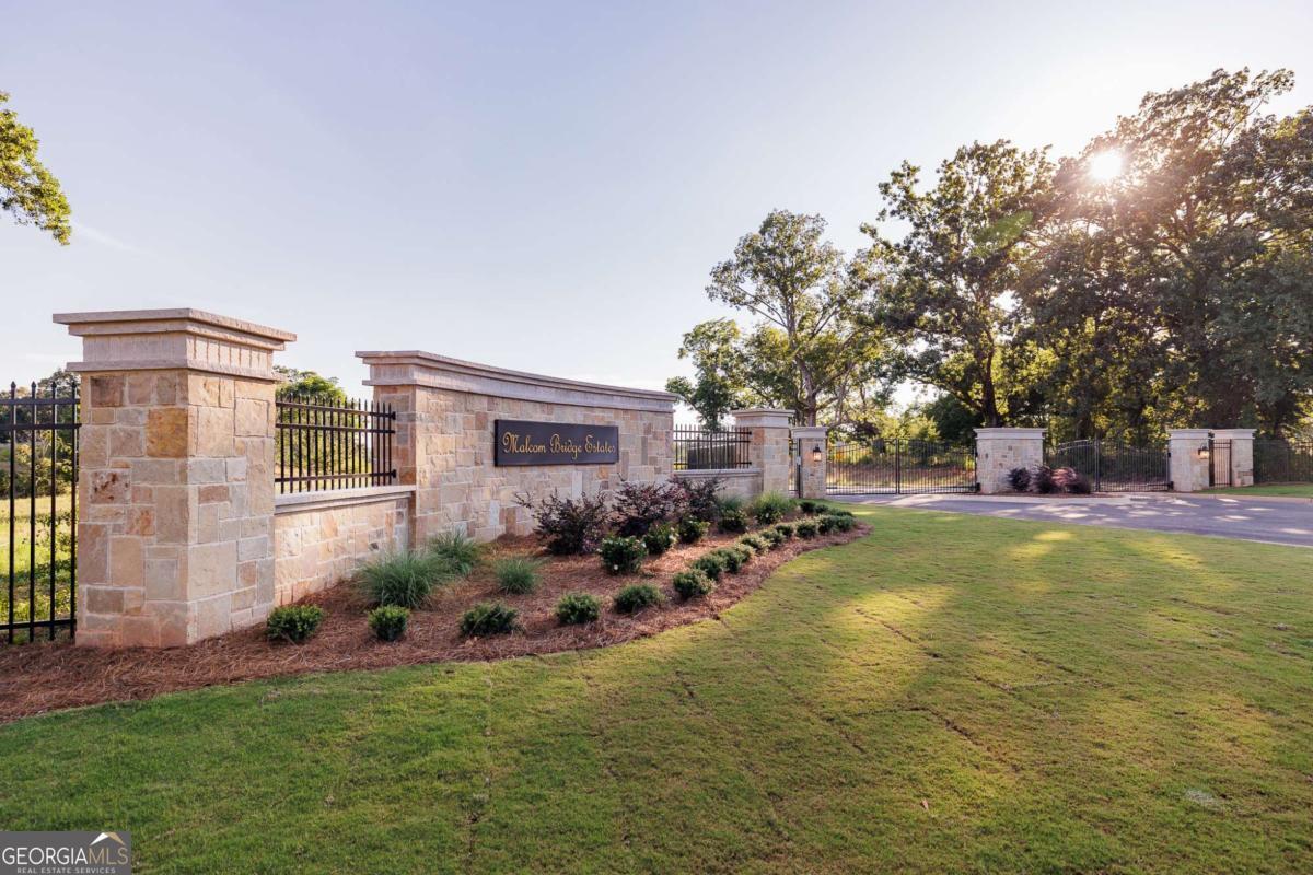 Property Photo: 1147 Malcom Estates Point GA 30622