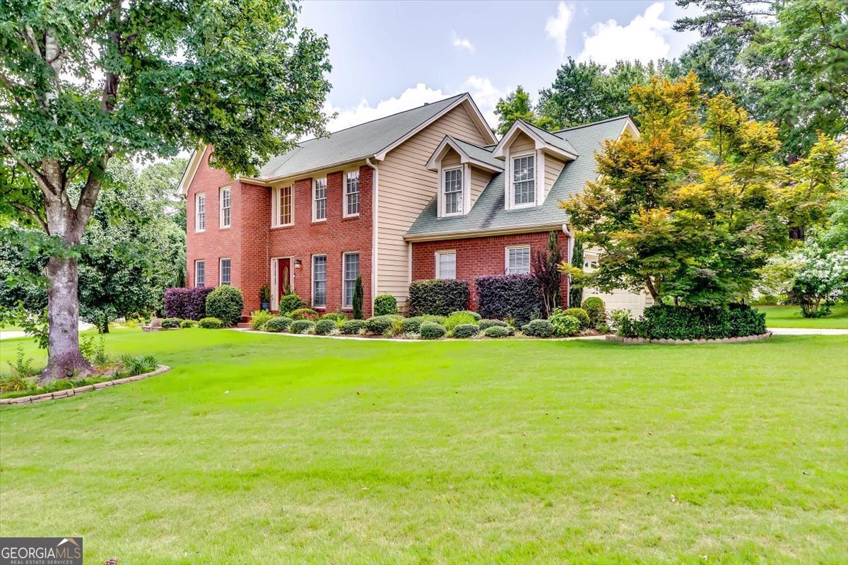 Property Photo: 2209 Willow Crest Circle GA 30044
