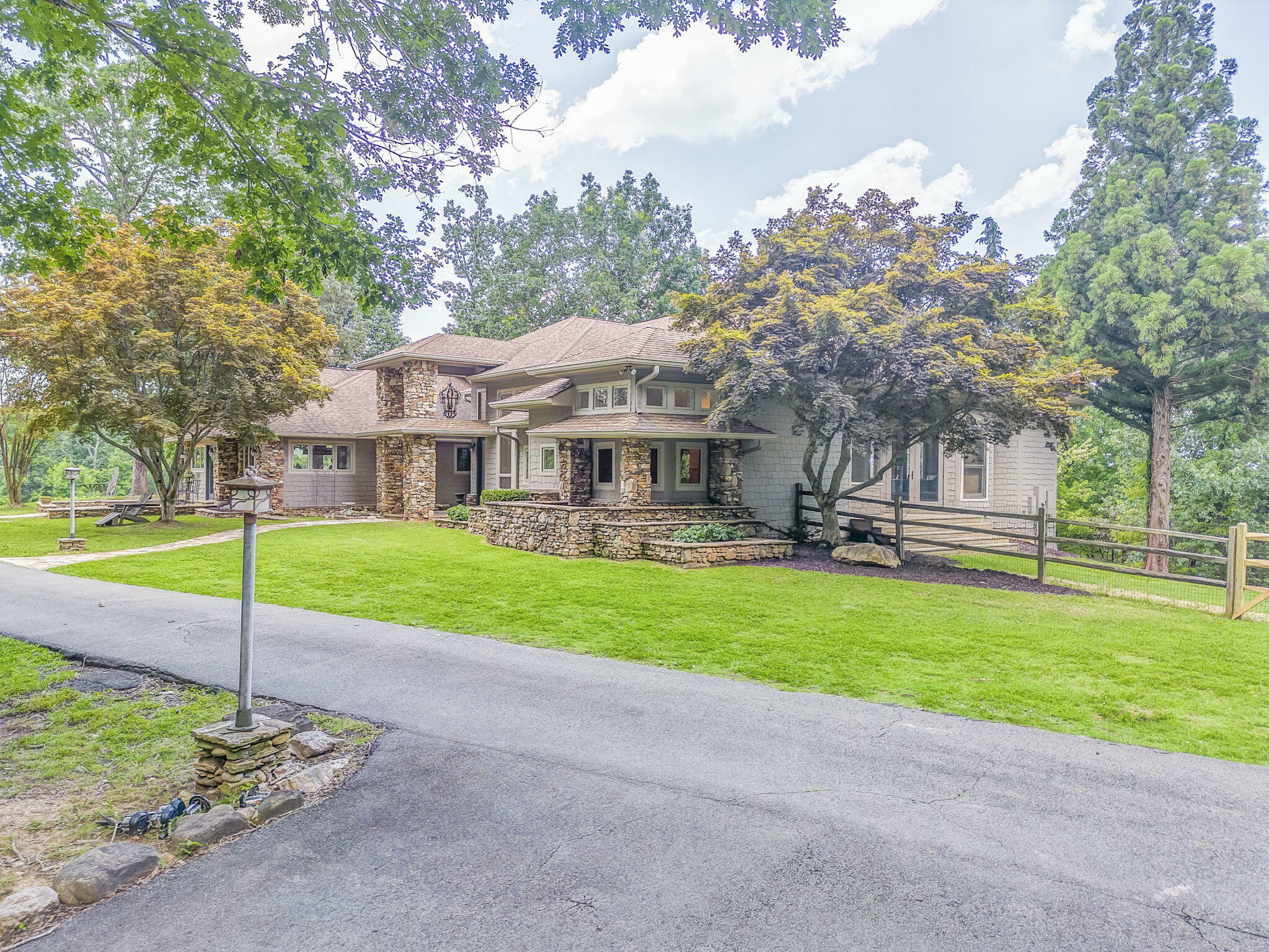 Property Photo:  2547 Grandview Rd.  GA 30143 