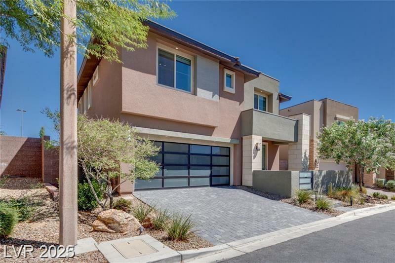 Property Photo: 10342 Kesington Drive NV 89135