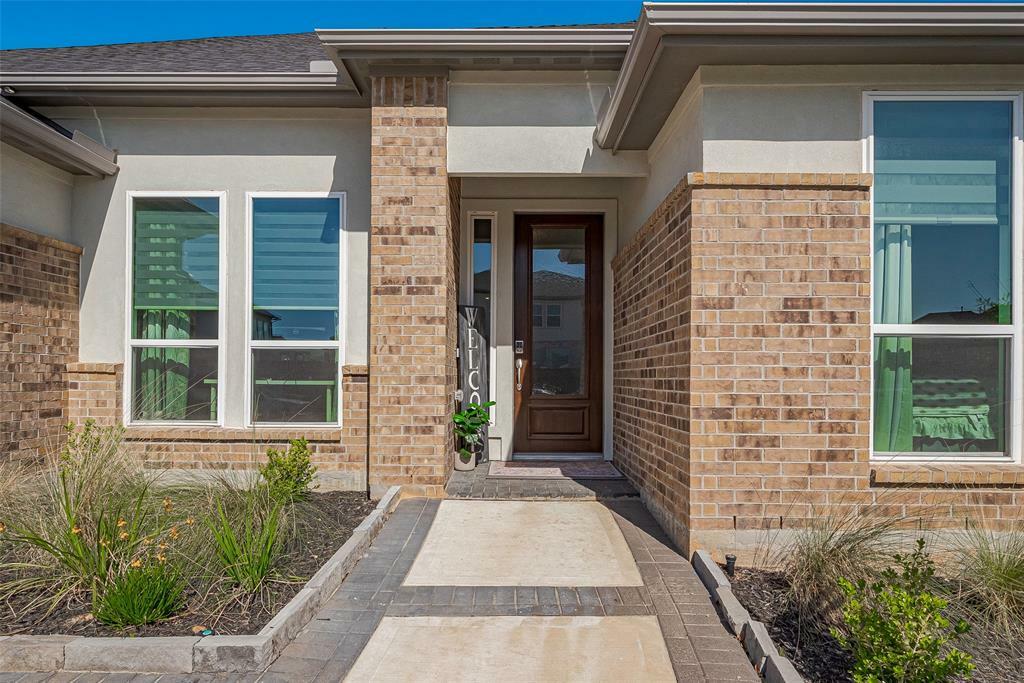 Property Photo: 7615 Laurel Bloom Lane TX 77493