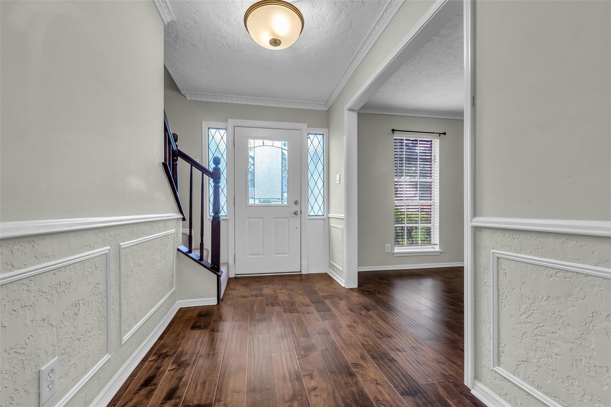 Property Photo: 8115 Winding Oak Lane TX 77379