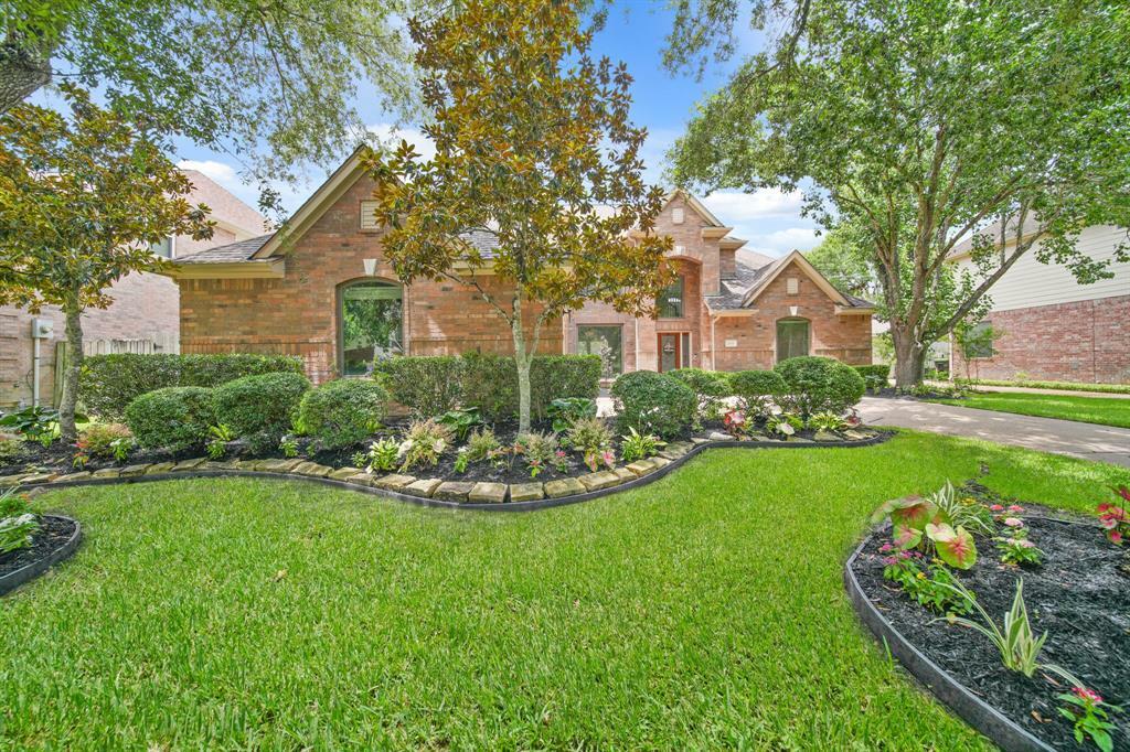 Property Photo: 2714 Plantation Wood Lane TX 77459