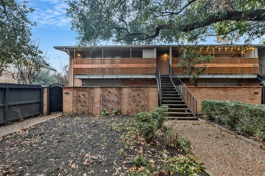 Property Photo:  3944 W Alabama Street 2  TX 77027 