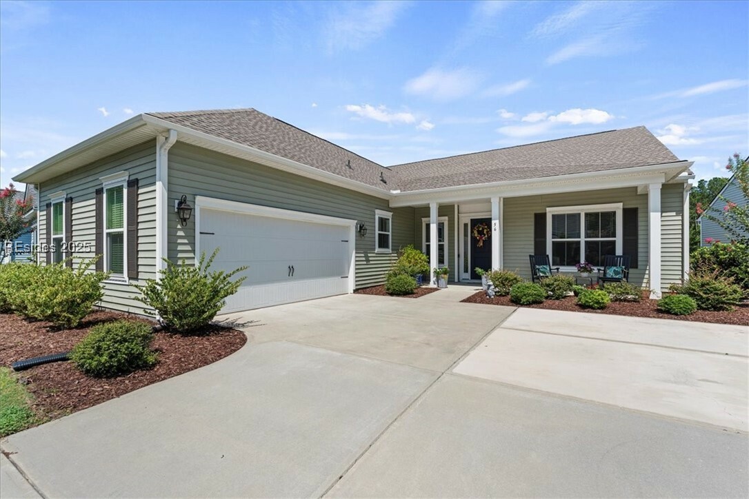 Property Photo:  56 Carolina Oaks Avenue  SC 29909 