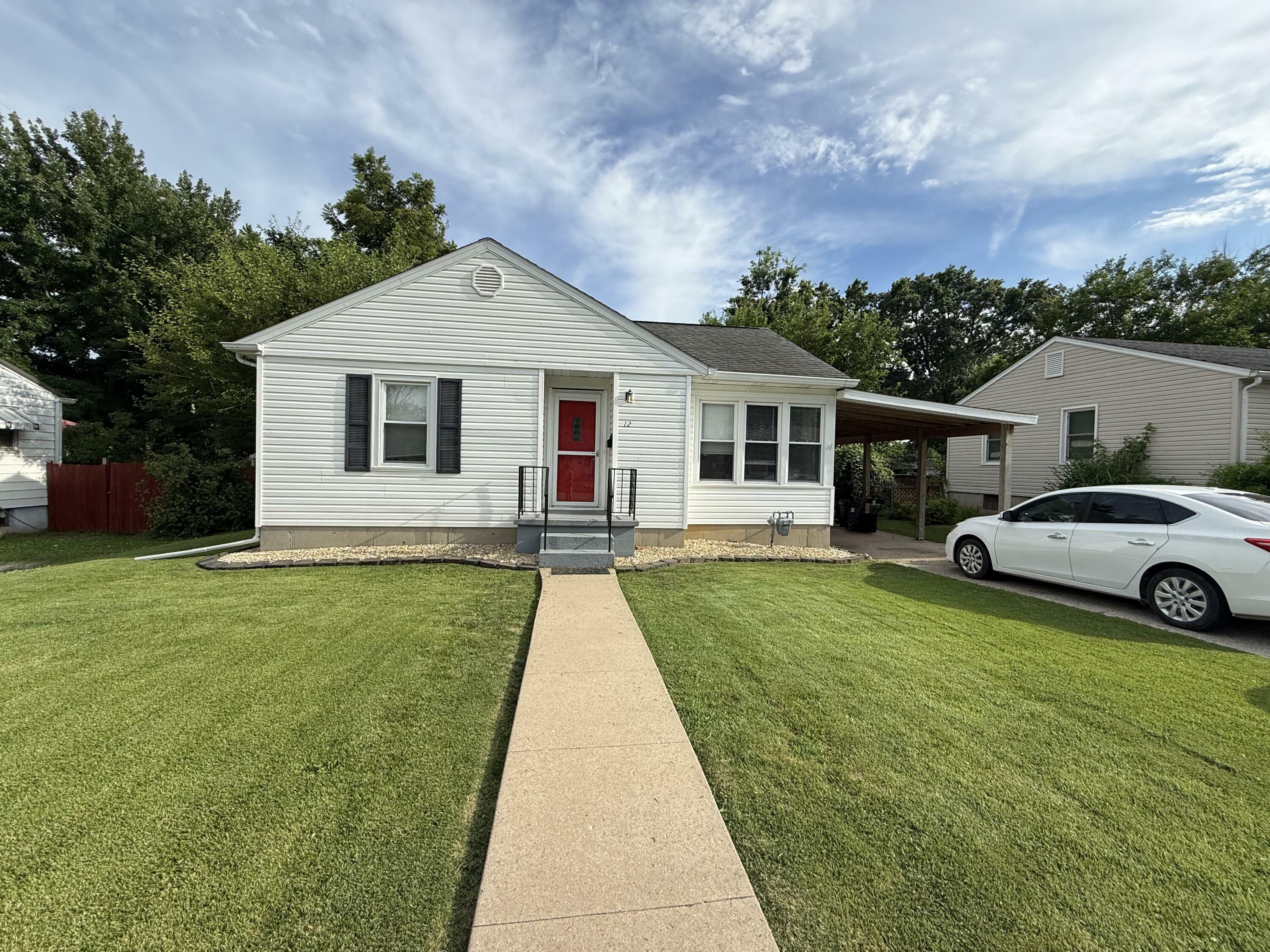 Property Photo: 12 Lakeside Place MO 65265