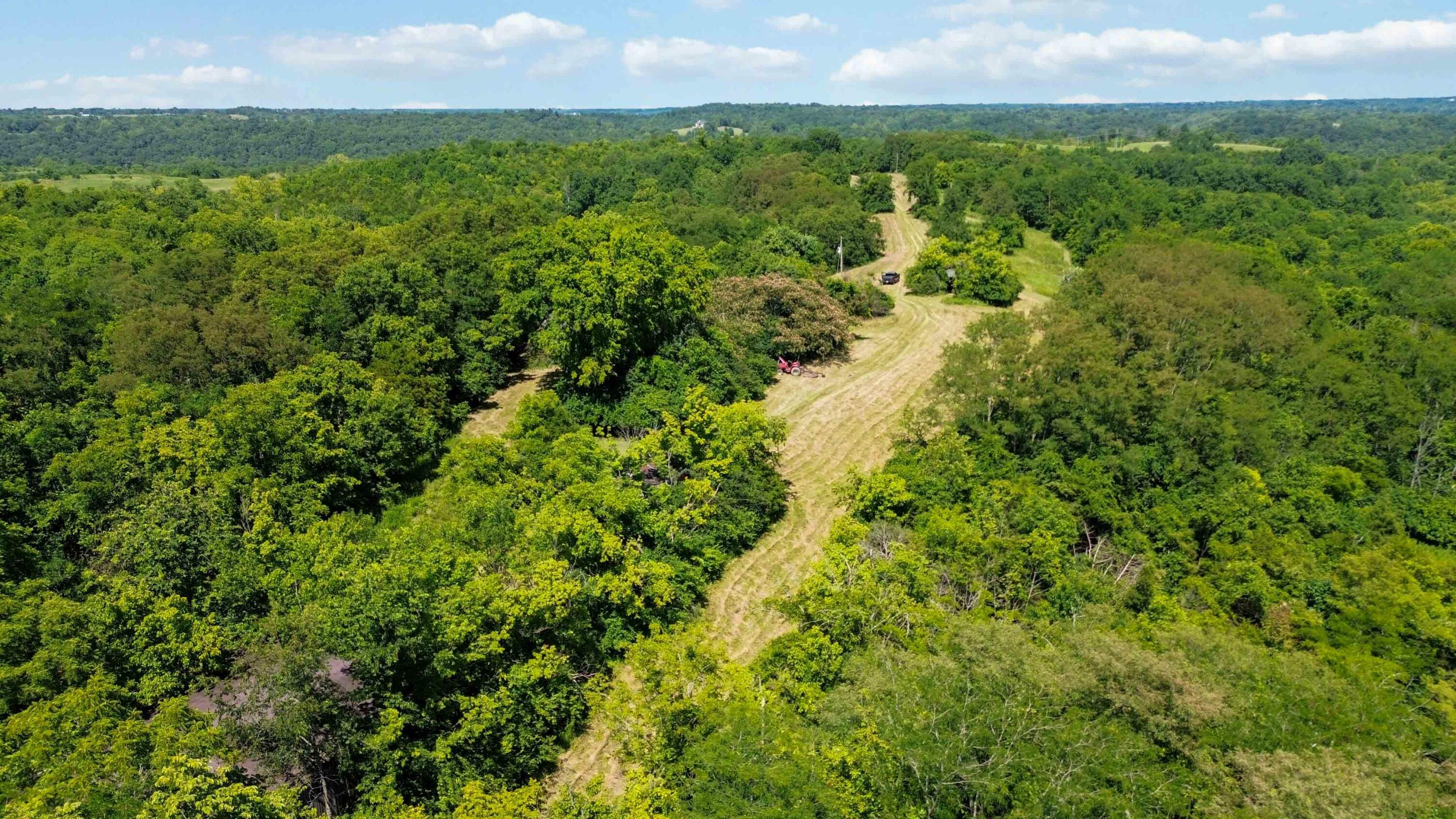 Property Photo: 9999 Tattlers Branch Road KY 40475