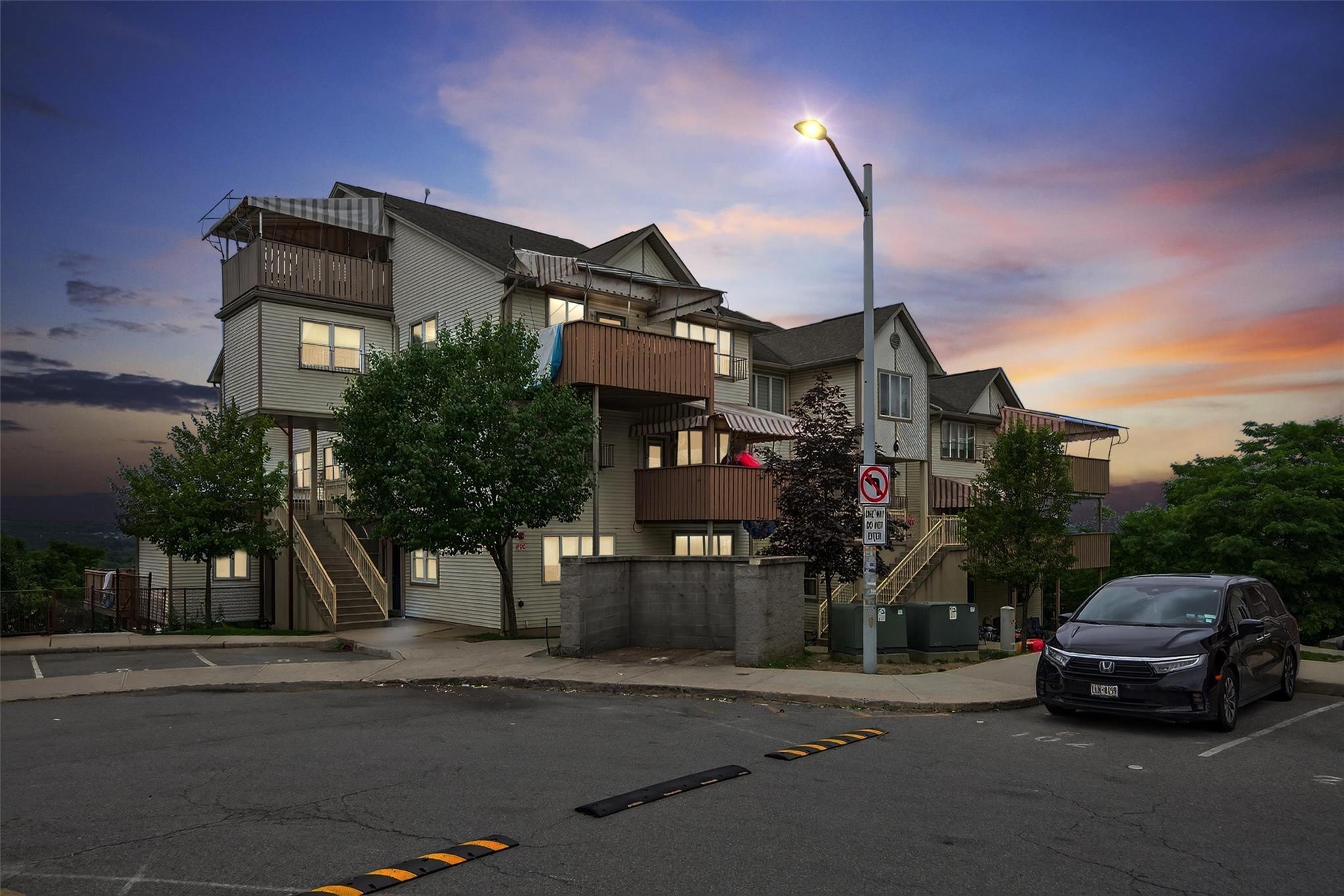 Property Photo: 6 Hamburg Way 2 NY 10950
