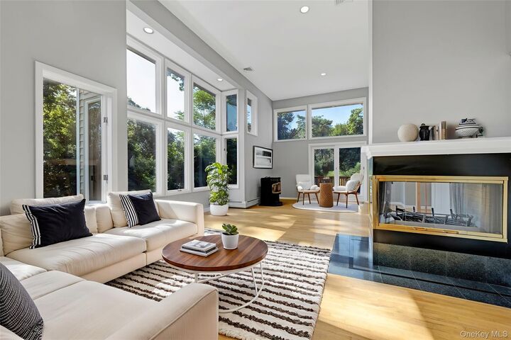 Property Photo:  699 Route 9W S  NY 10960 