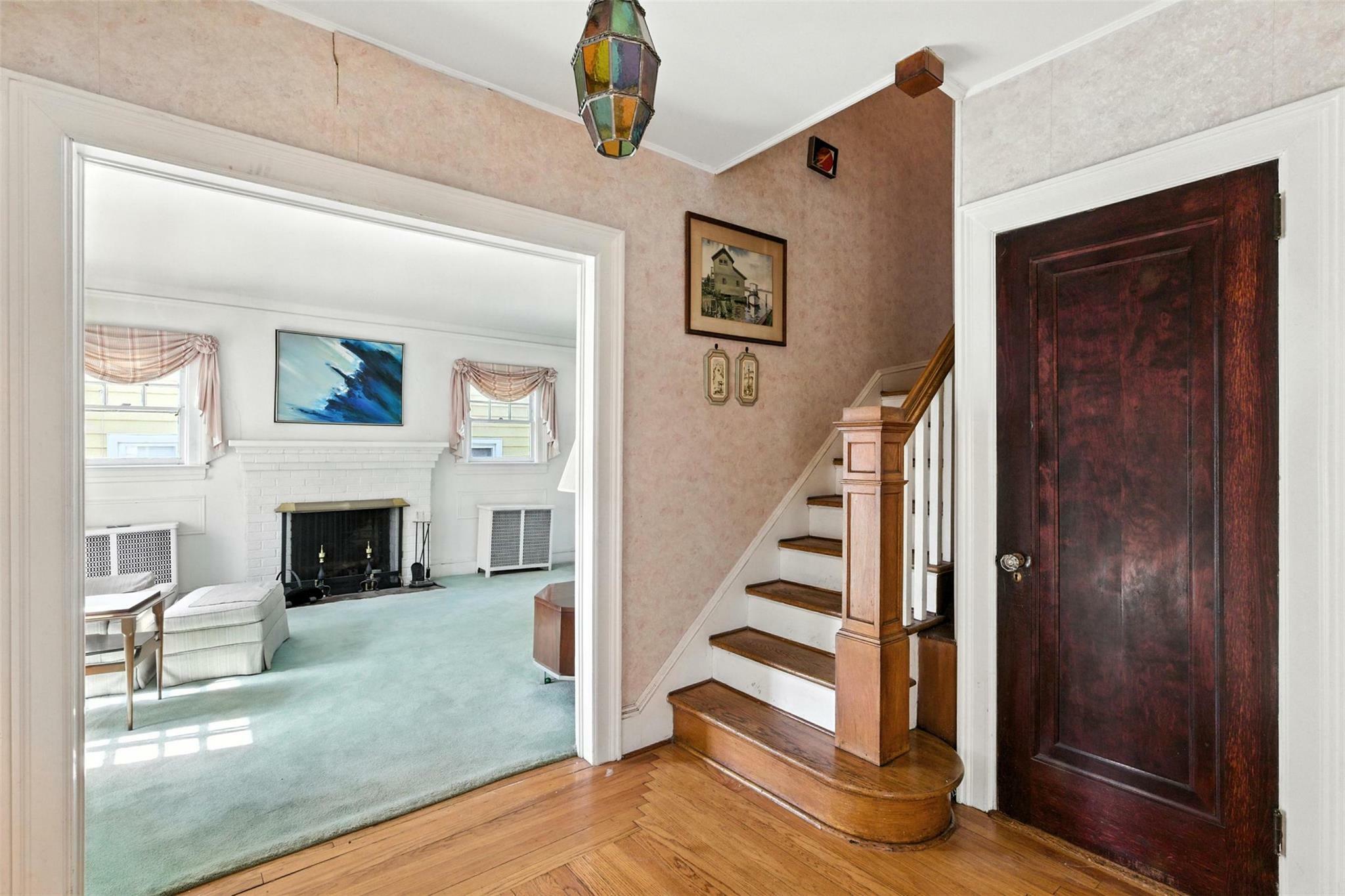 Property Photo: 172 N Columbus Avenue NY 10553