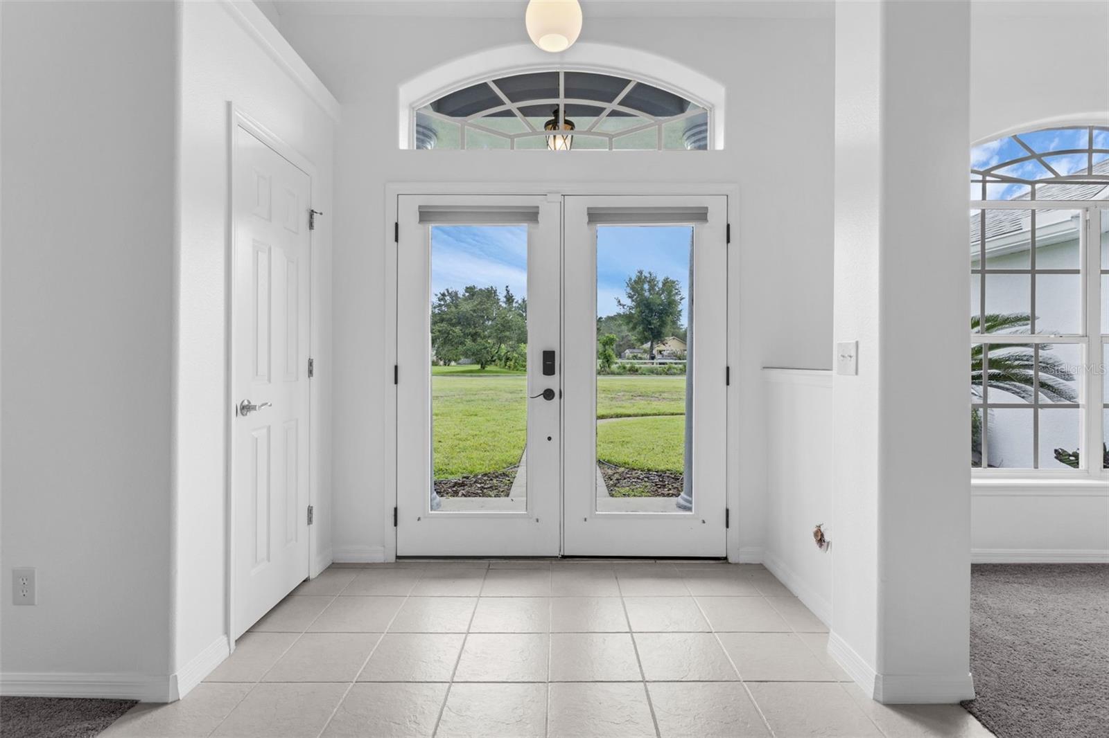 Property Photo:  15038 Willow Lane  FL 32778 