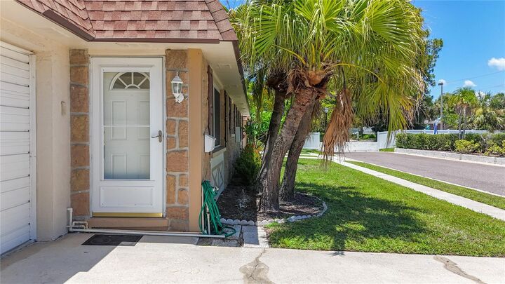 Property Photo: 1102 Cara Drive FL 33771