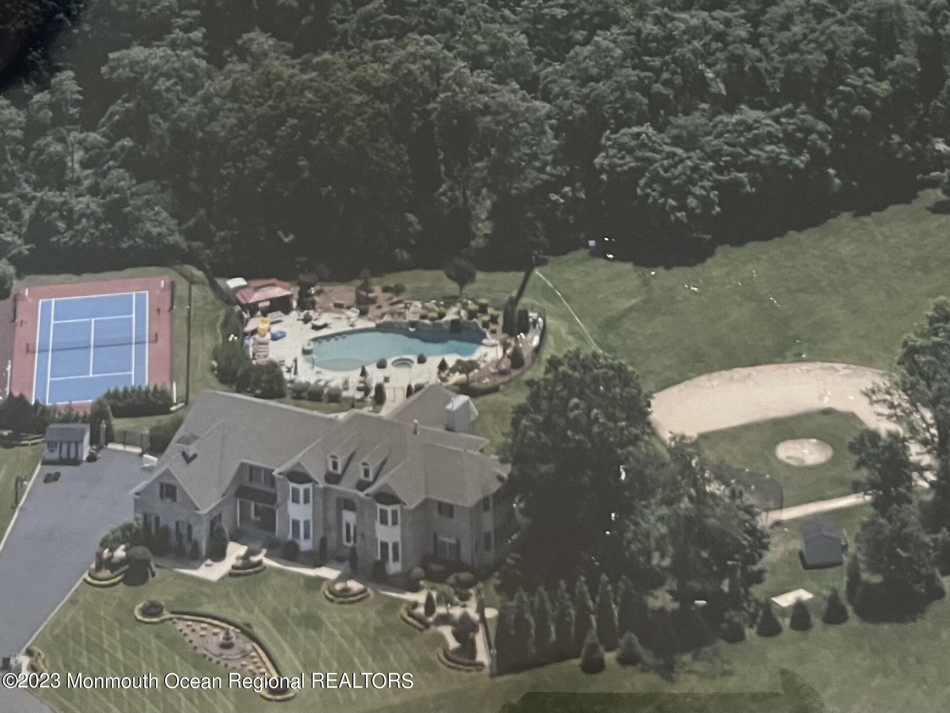 Property Photo:  6 Jewel Court  NJ 07746 