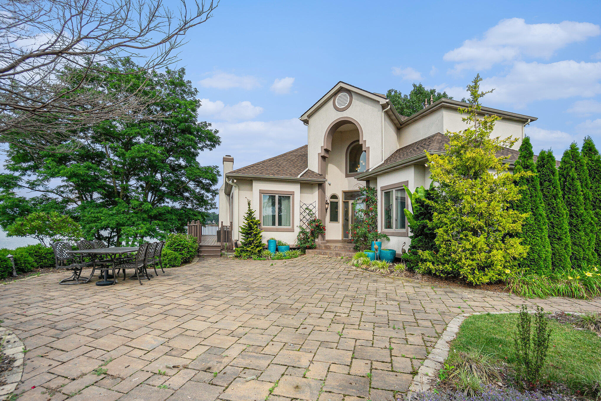 Property Photo: 265 Lakeshore Drive MI 49015