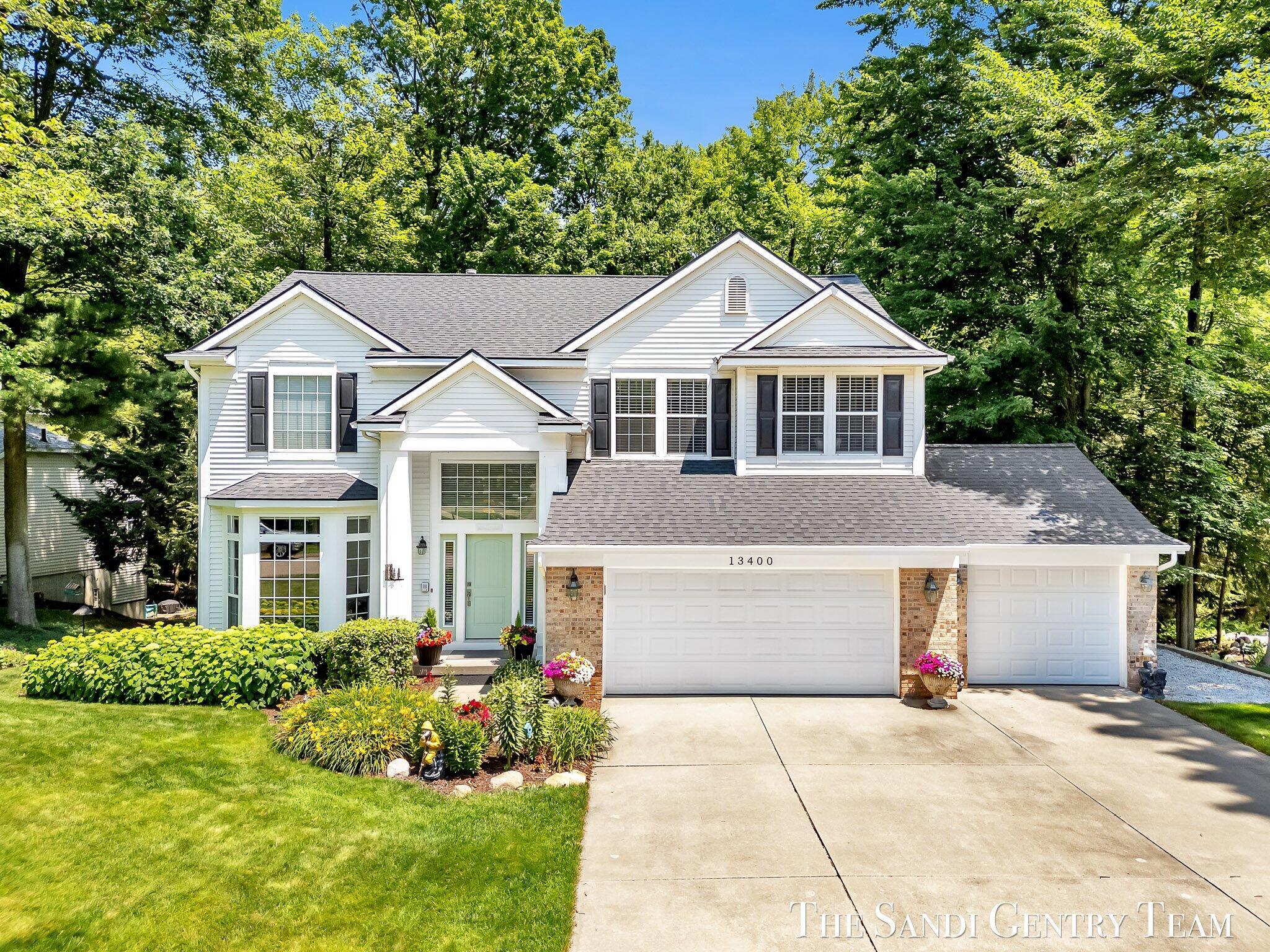 Property Photo: 13400 Ravine View Drive MI 49417