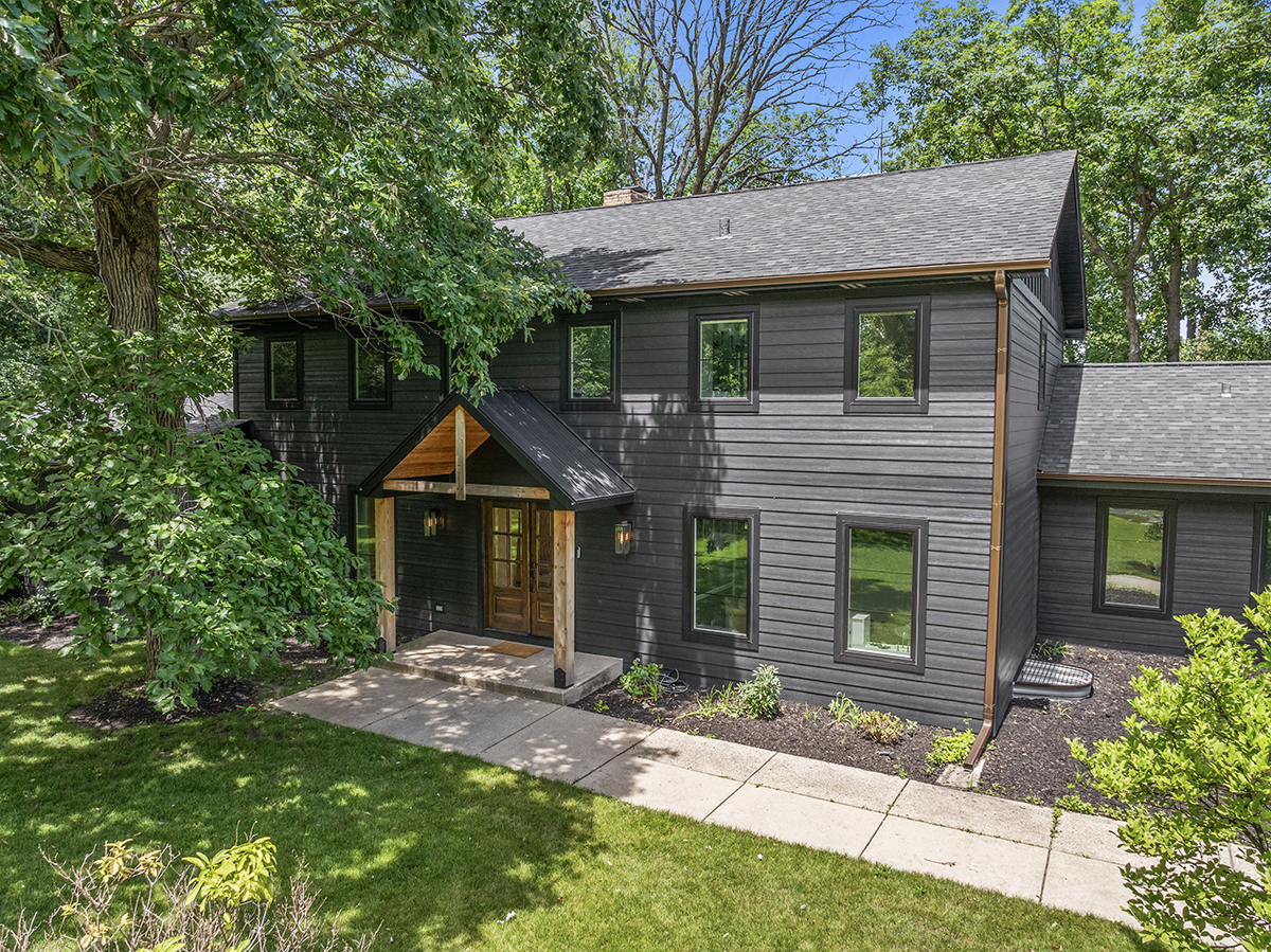 Property Photo:  692 S Waukegan Road  IL 60045 