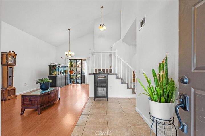 Property Photo: 2512 Mildwood Court CA 93536