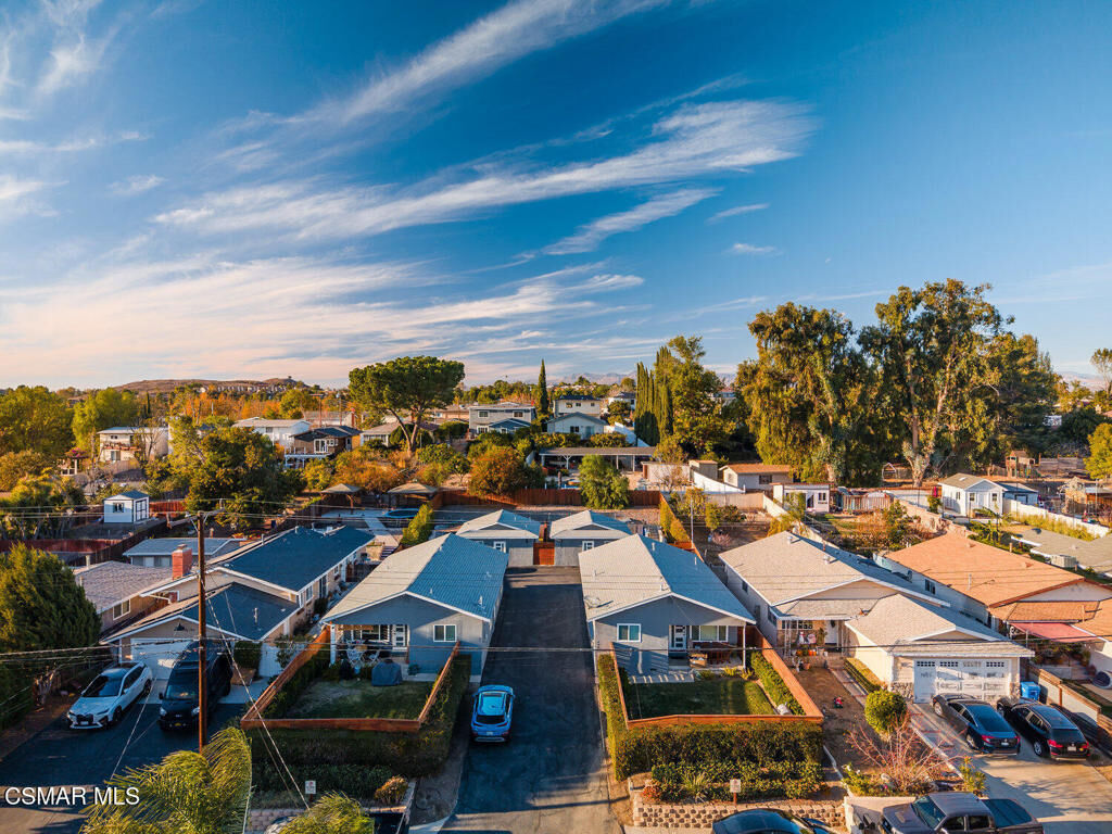 Property Photo:  647 Brossard Drive  CA 91360 