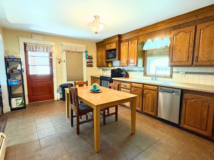 Property Photo: 7 Vincent Avenue ME 04005