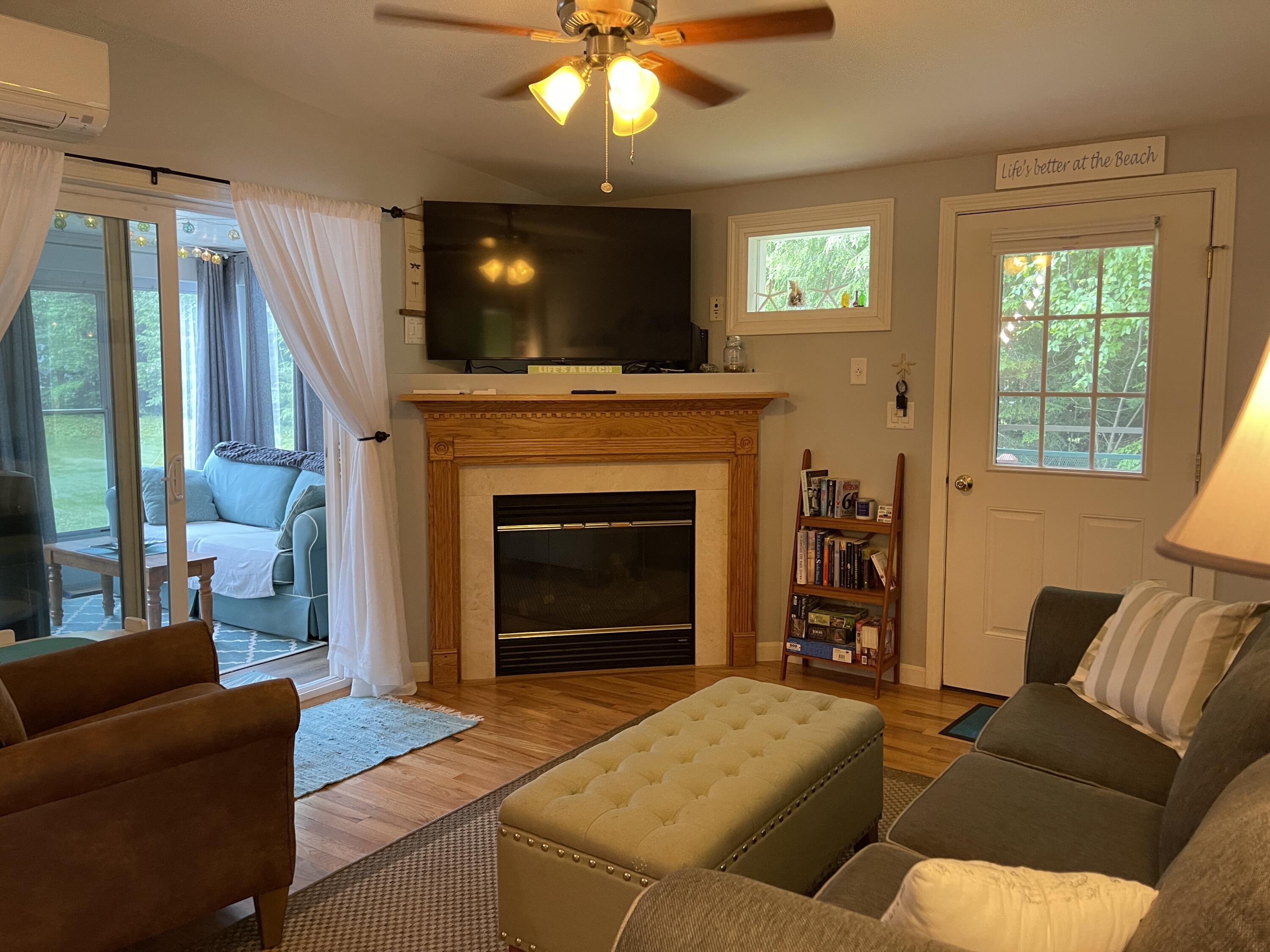 Property Photo: 412 Post Road 143 ME 04090