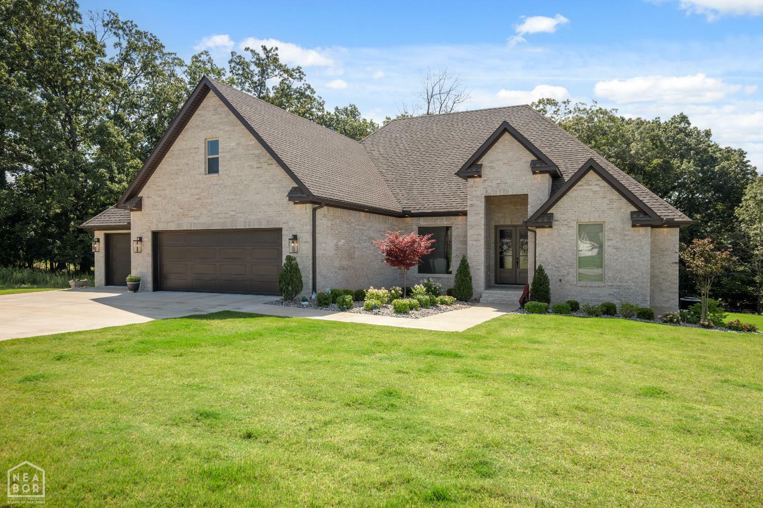 Property Photo: 3025 Mallard Pointe Lane AR 72404
