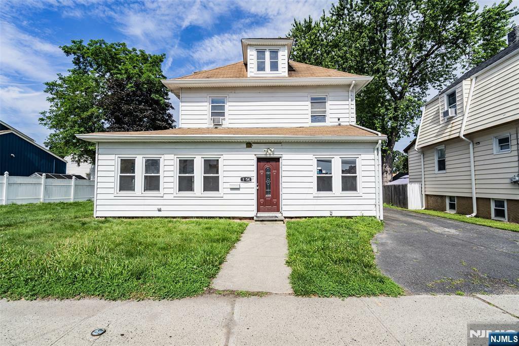 1654 Teaneck Road  Teaneck NJ 07666 photo