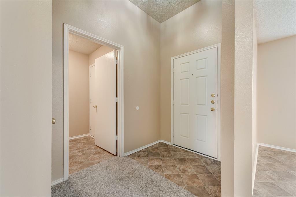 Property Photo: 2901 Carolina Drive TX 76123