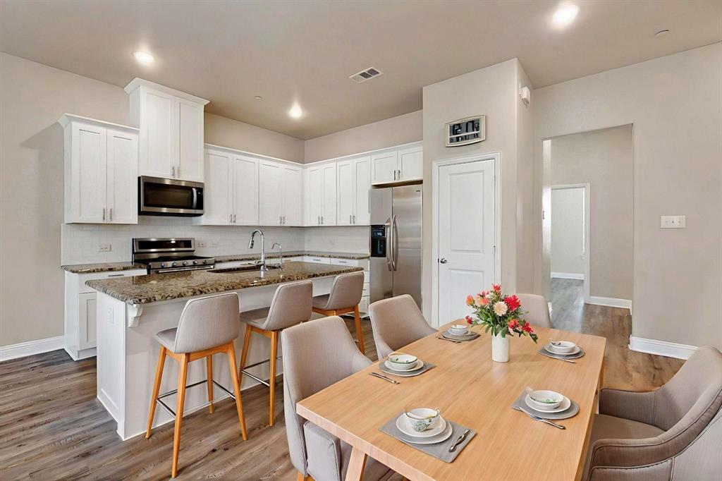 Property Photo: 294 Ferndale Street TX 75056