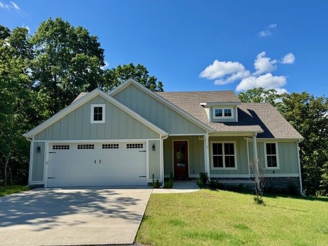 Property Photo:  13 Smalley Lane  AR 72715 