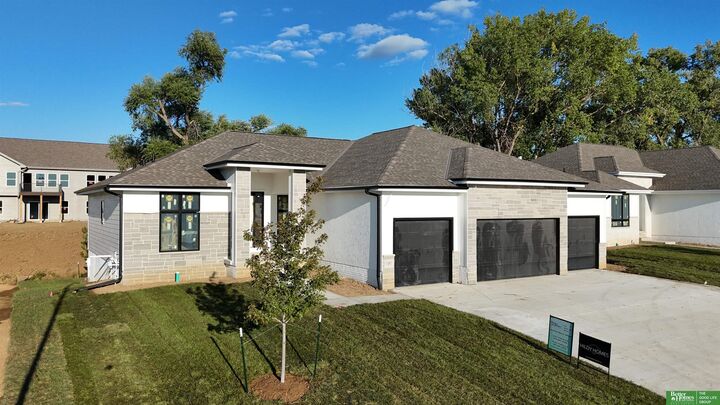 Property Photo: 11007 S 98th Street NE 68046