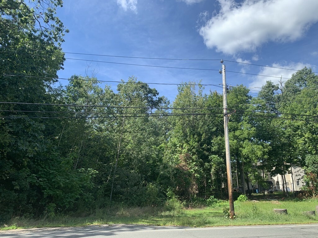 Property Photo: 141 Point Grove Road MA 01077