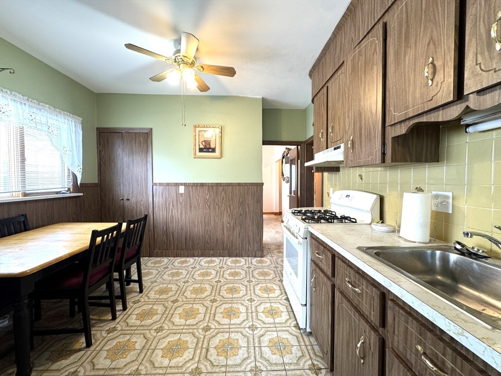 Property Photo:  26 Frederick Ave 2  MA 02155 
