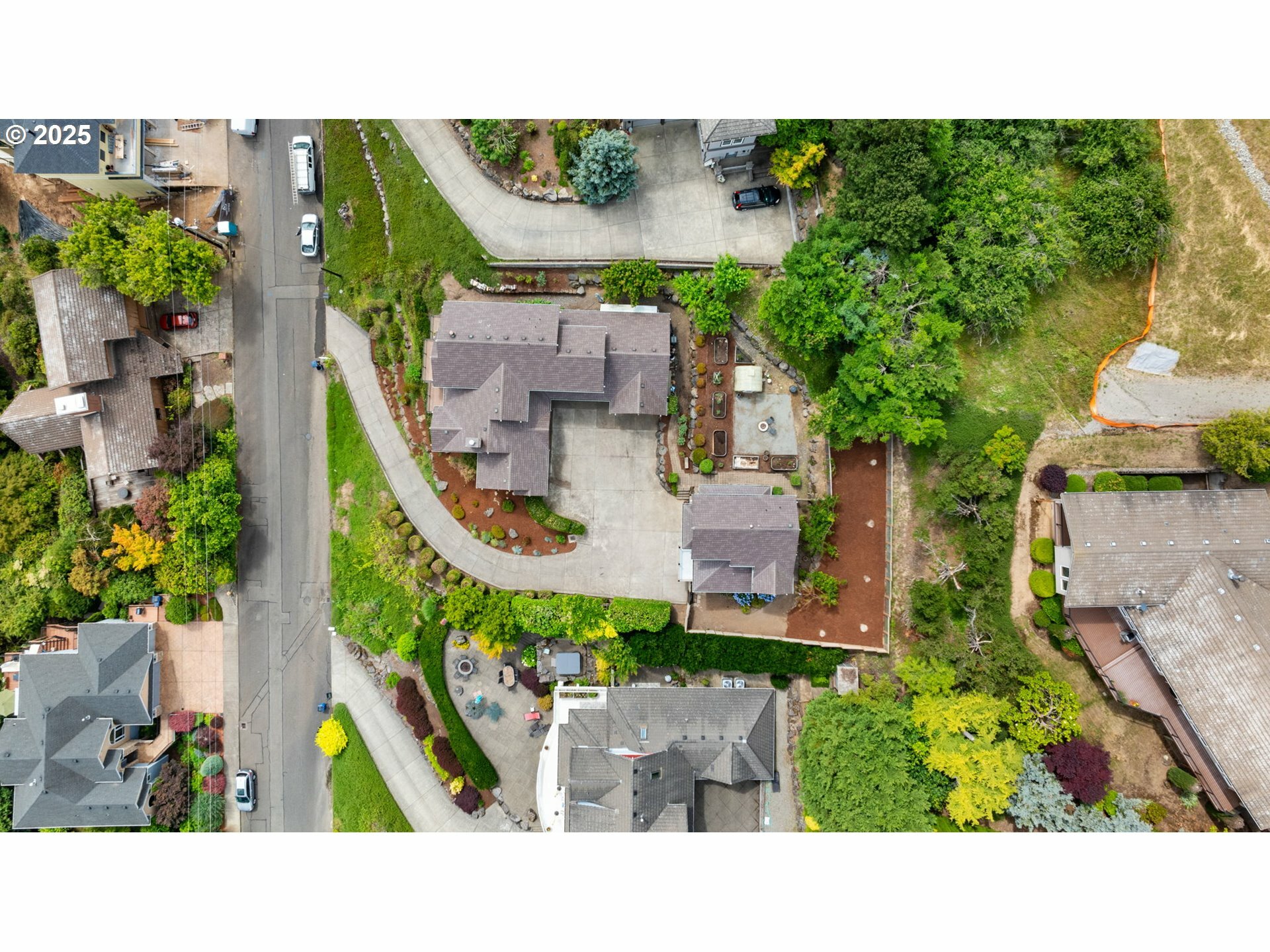 Property Photo: 3045 NW 3rd Ave WA 98607