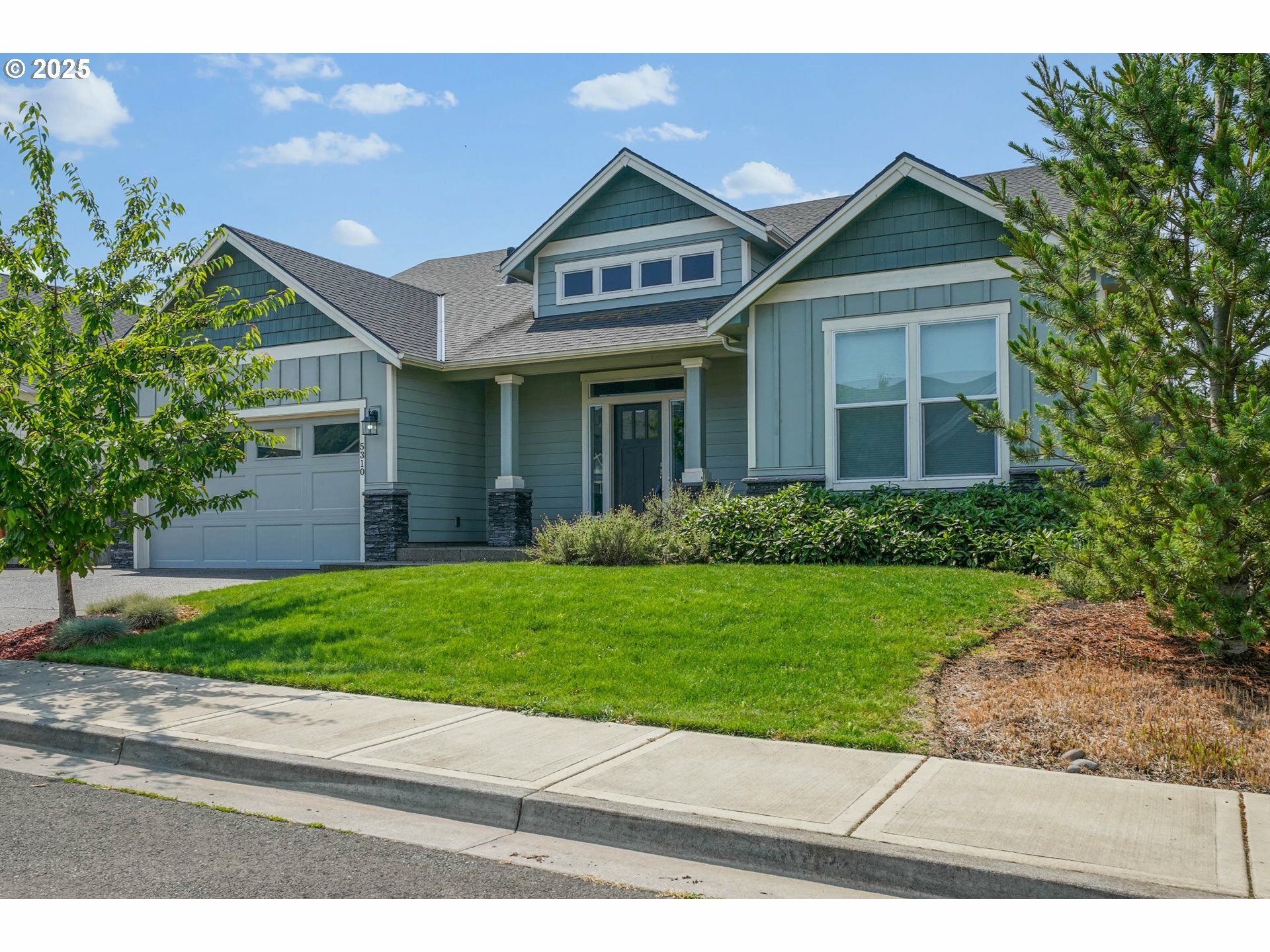 Property Photo: 5310 Ella St OR 97392