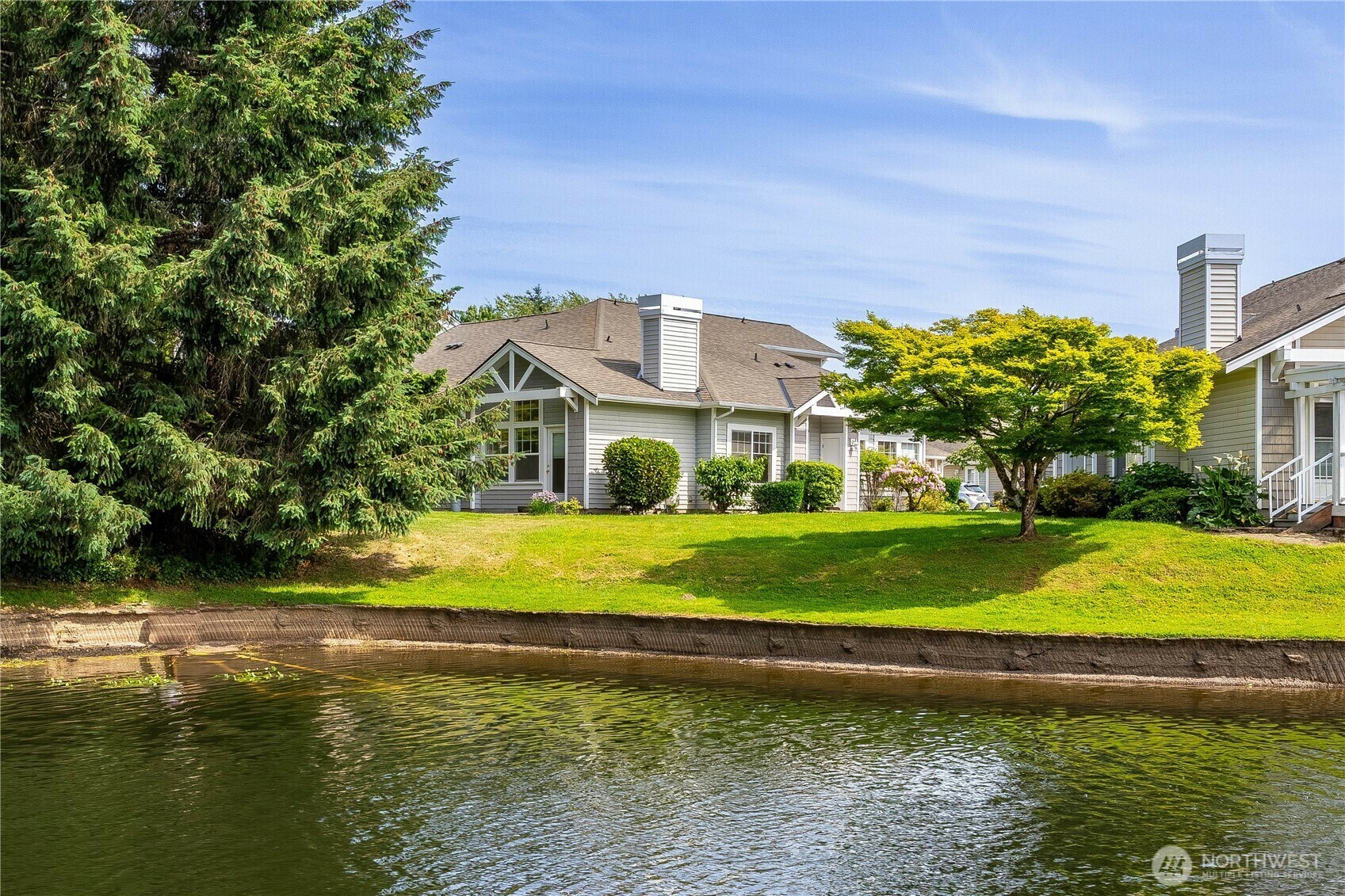 Property Photo: 23302 53rd Avenue S 4-1 WA 98032