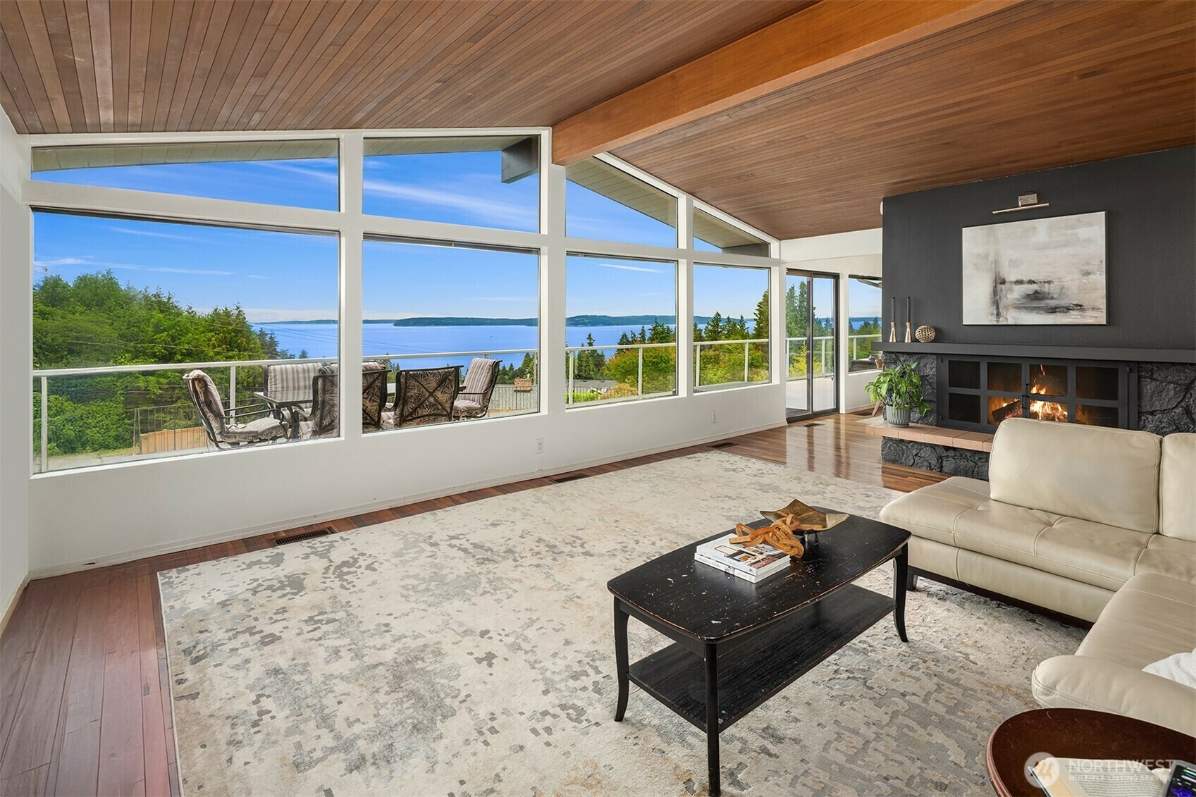 Property Photo: 8717 182nd Place SW WA 98026