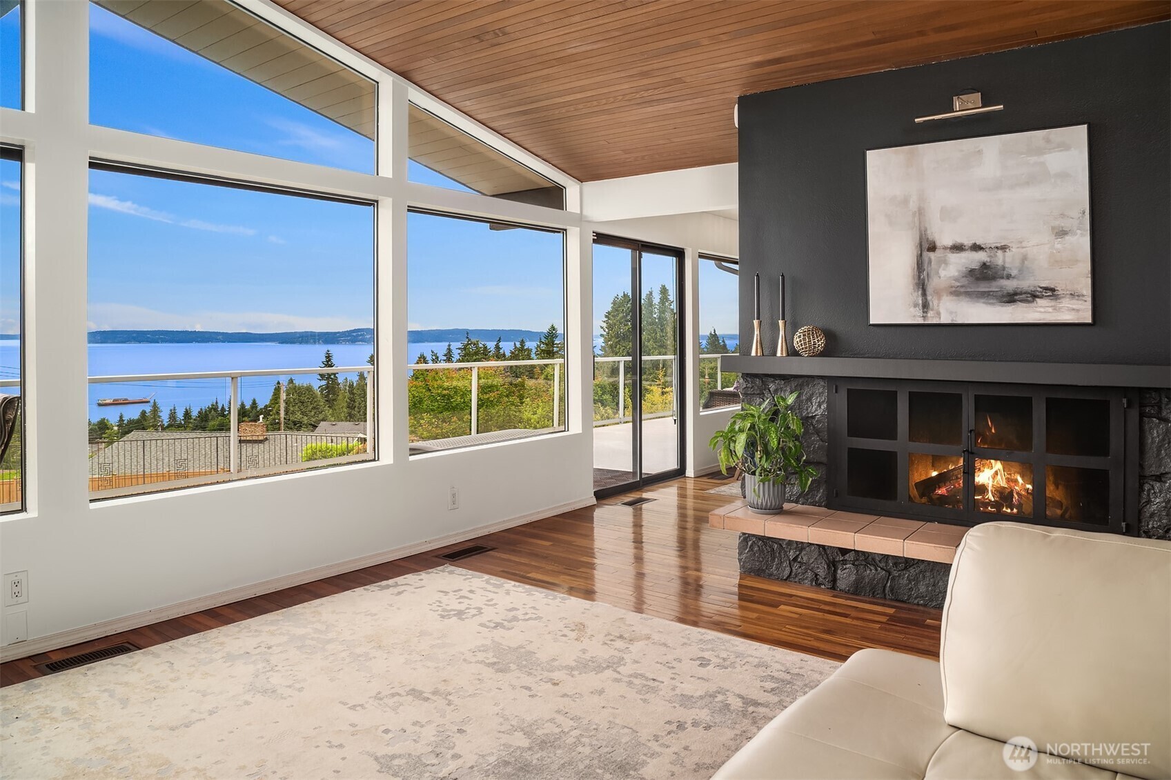 Property Photo: 8717 182nd Place SW WA 98026
