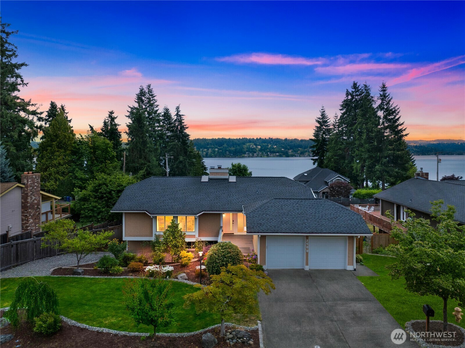 2500  171st Ave S.e.  Bellevue WA 98008 photo