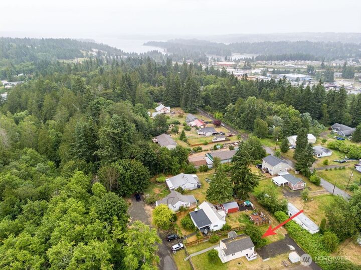 Property Photo: 416 Skylark Drive W WA 98312