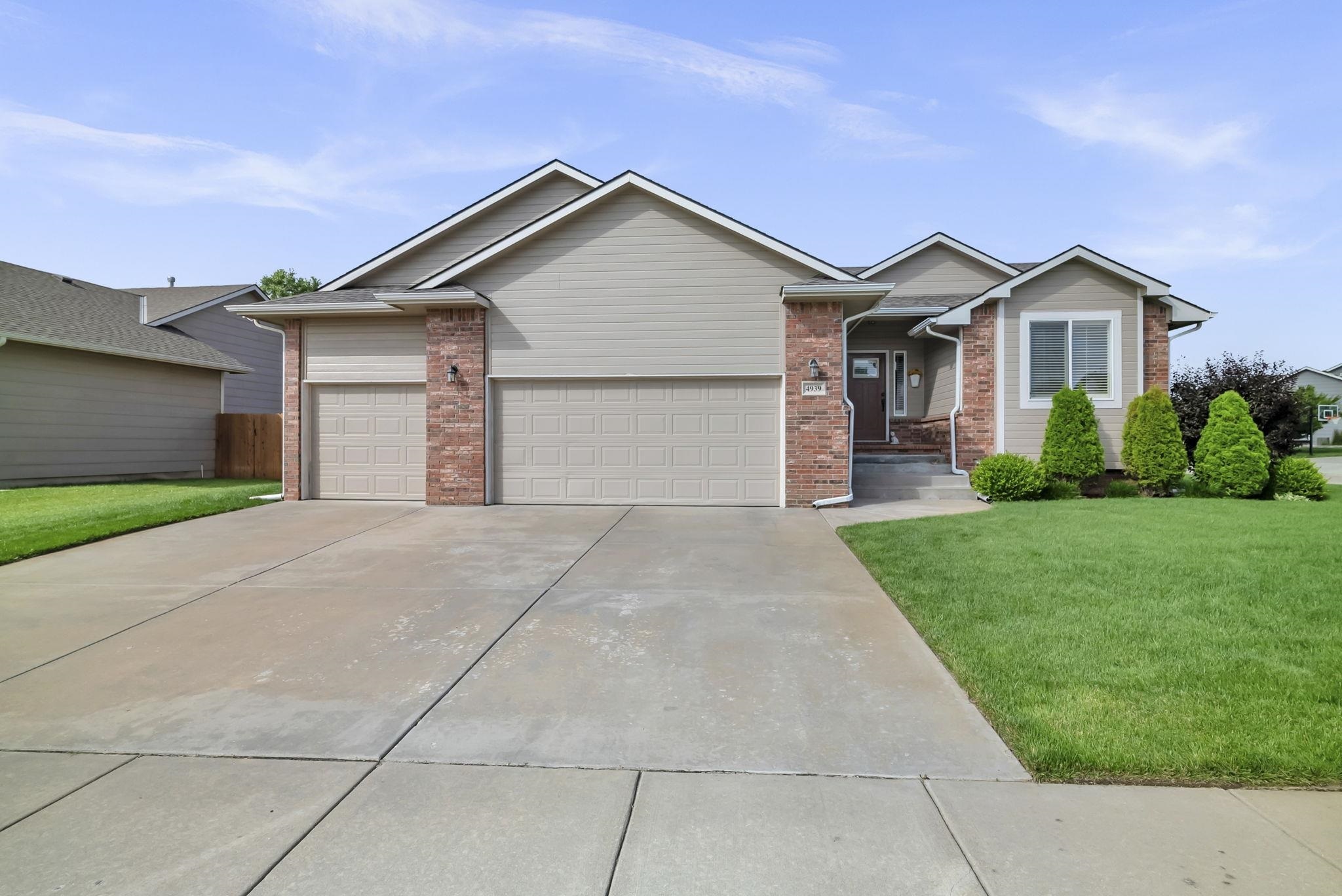Property Photo: 4939 N Marblefalls St KS 67219