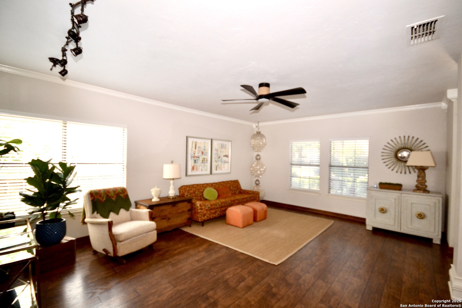 Property Photo: 16823 Maple Glade TX 78247