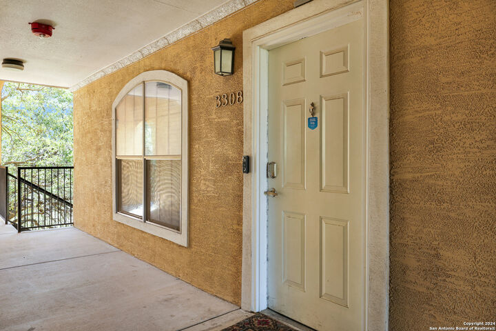 Property Photo:  7323 Snowden Rd 3308  TX 78240 