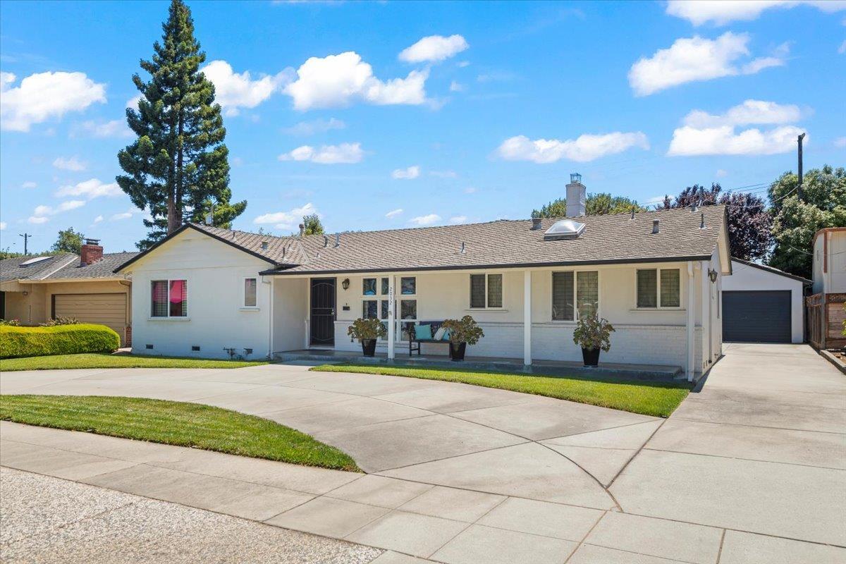 Property Photo:  2032 West Hedding Street  CA 95128 