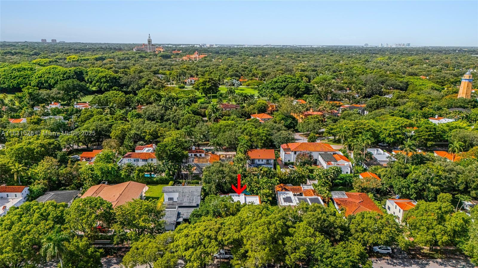 Property Photo: 1320 Obispo Ave FL 33134